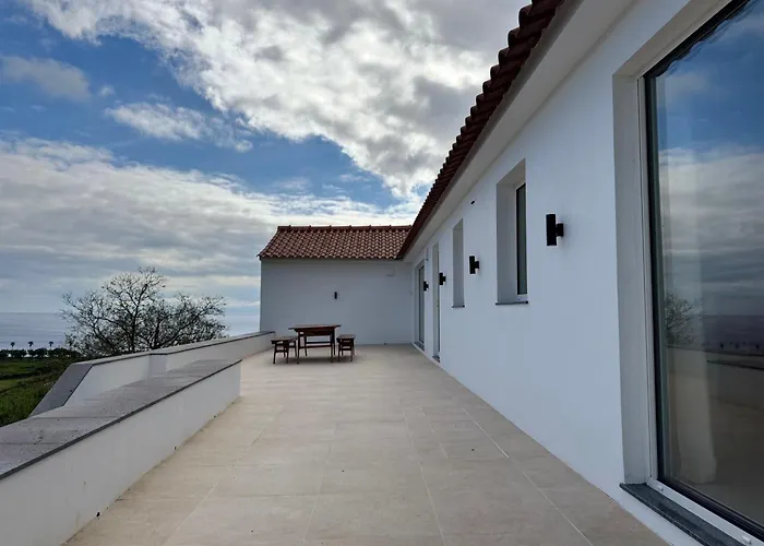 Villa Quinta Dos Maracujas Horta (Azores)